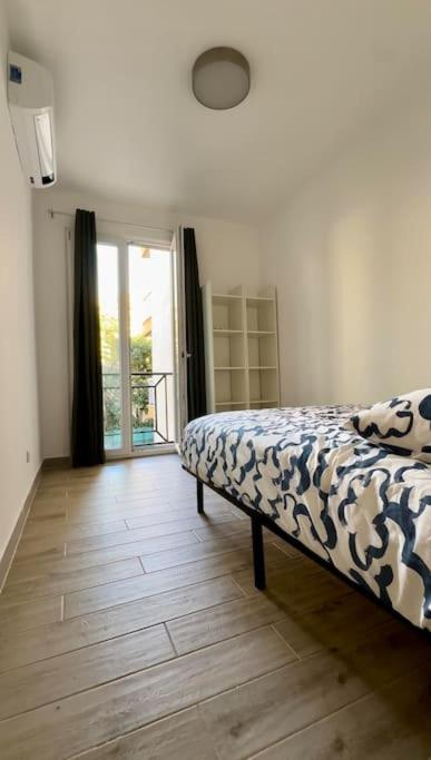 Charmant 3 Pieces Idealement Situe Menton Bagian luar foto